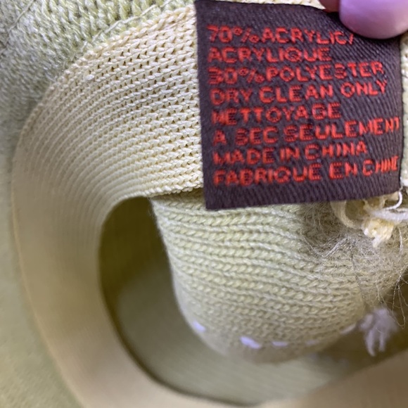 Danier Bucket Hat in Lime Green with White Stitching - Picture 6 of 10